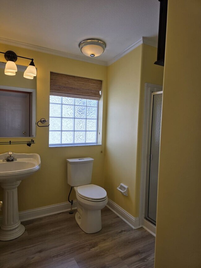 Building Photo - Downtown Gulfport - The Pineapple House