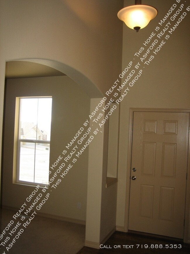 Building Photo - 13849 Windy Oaks Rd