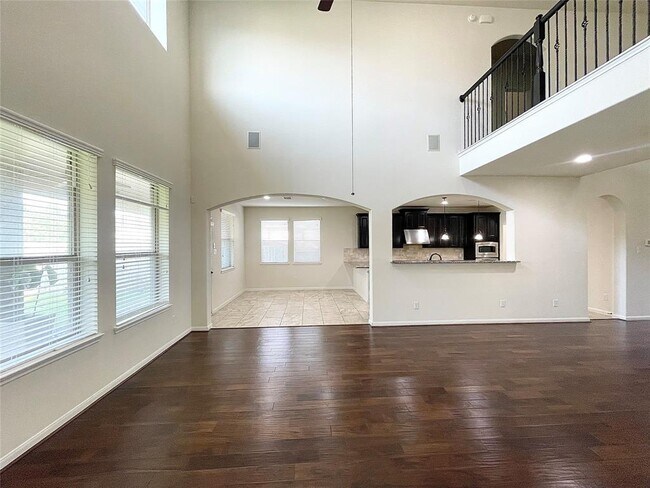 Building Photo - 5366 Blue Mountain Ln