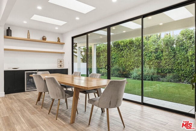 Building Photo - 22747 Erwin St