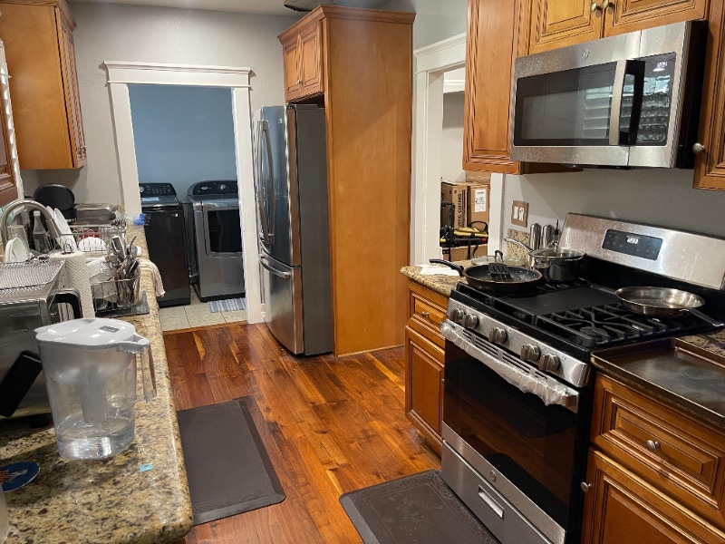 Building Photo - 1311 S Ross St