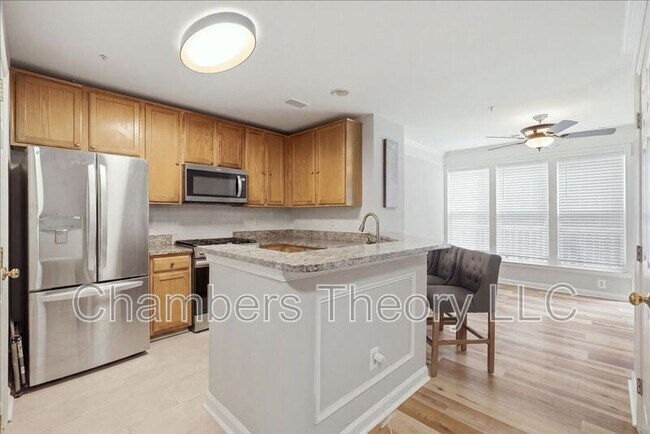 Building Photo - 12781 Fair Crest Ct