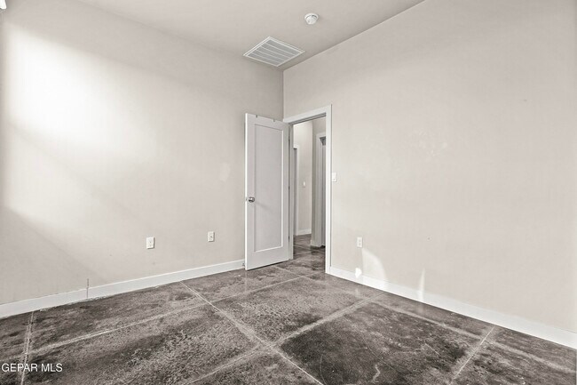 Building Photo - 14267 Richard Wiles