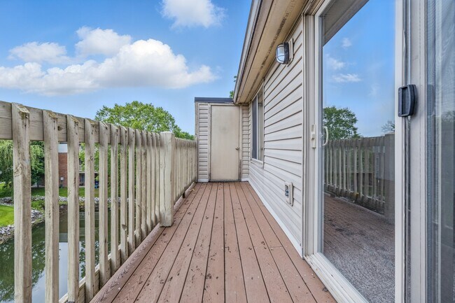 Floorplan - Lawrence Landing