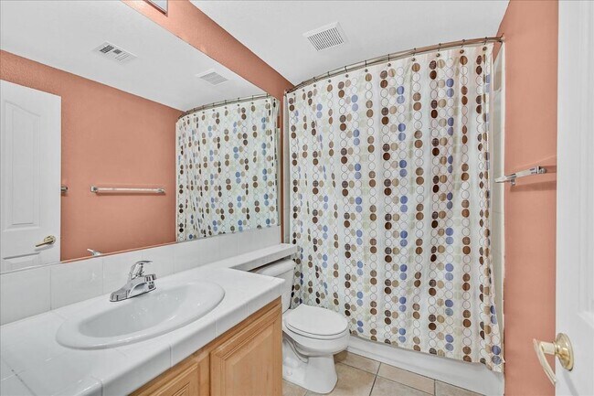 Building Photo - 881 Brunellos Ave