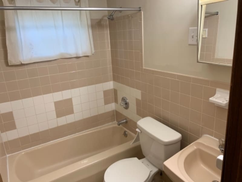 Building Photo - 241 Waddell Cir