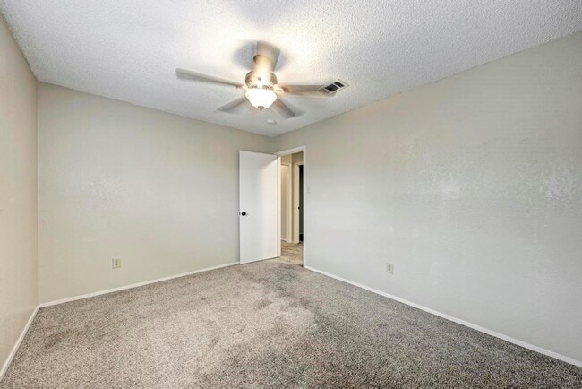 Building Photo - 12002 Bobcat Trail