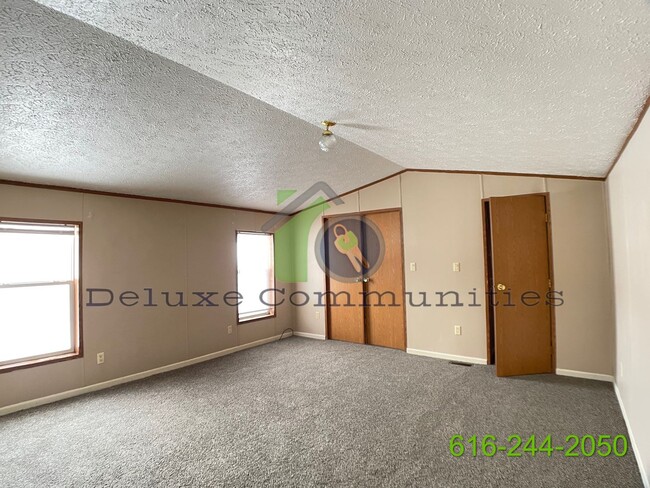 Building Photo - 2 Bed 2 Bath Mobile Home MOVE IN READY!!!