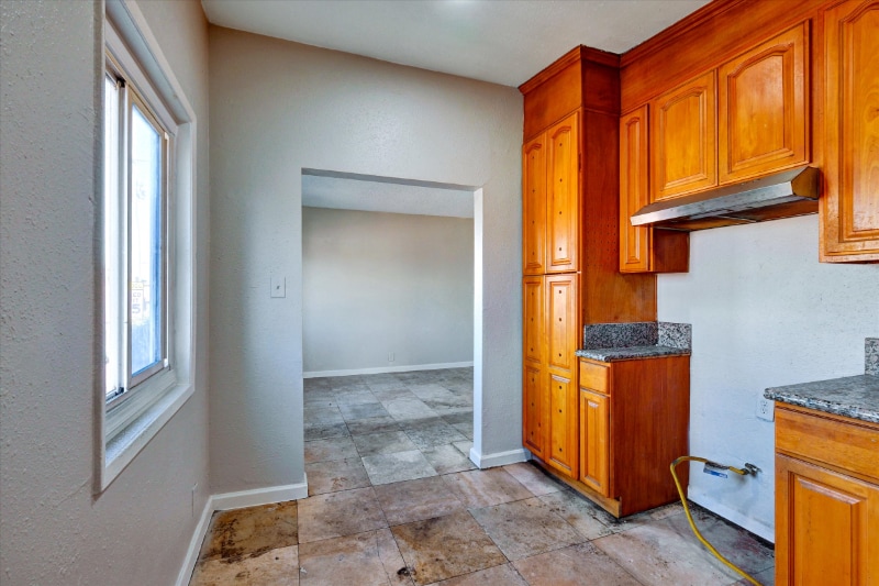 Building Photo - 8508 Avalon Blvd