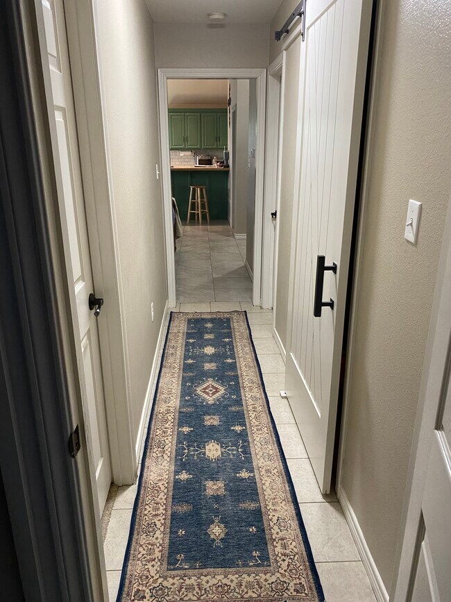 Building Photo - 11114 Marcella Cir