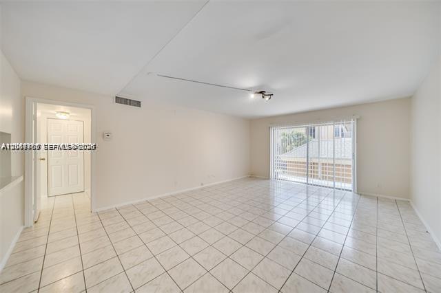 Building Photo - 4848 NW 24th Ct