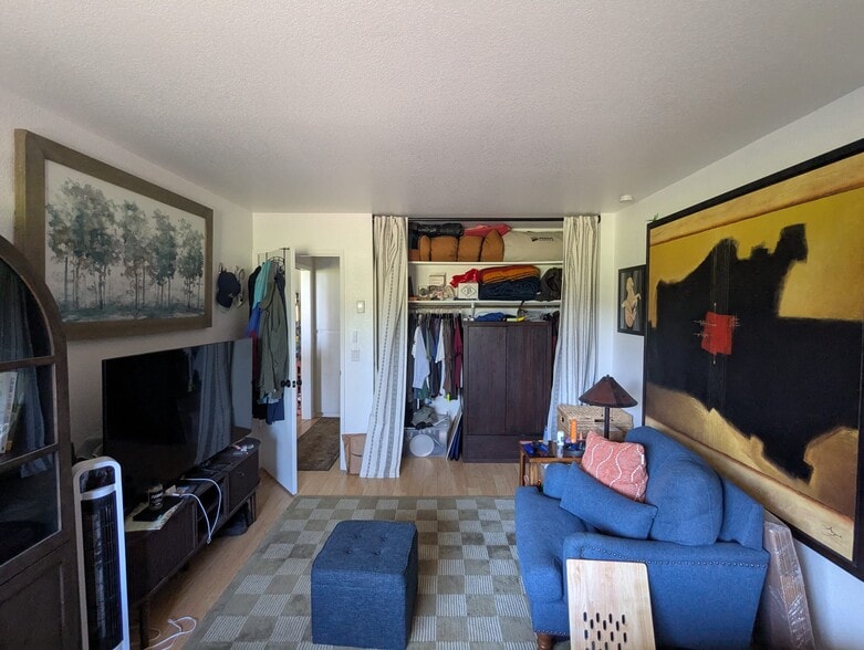 Bedroom - another view - 3340 McCaw Ave