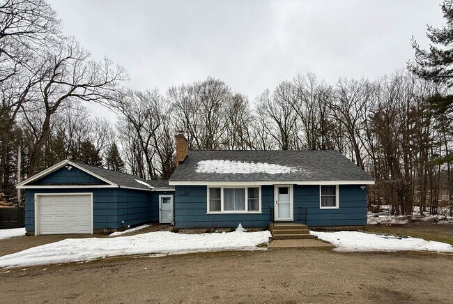 Building Photo - Two Bedroom Home in Muskegon