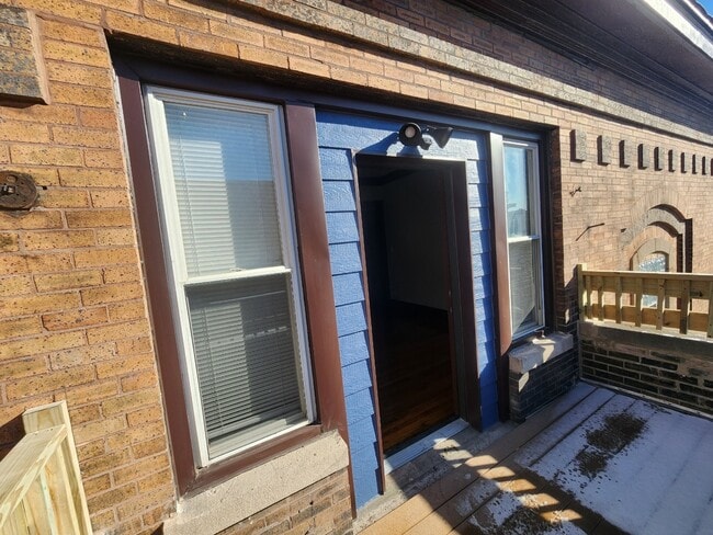 Building Photo - 3538 W Jackson Blvd