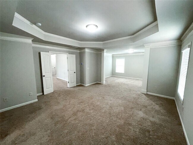 Building Photo - 4030 Tobiano Trl