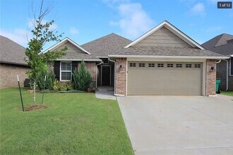 Building Photo - Incredible 4 Bed 2 Bath In Edmond