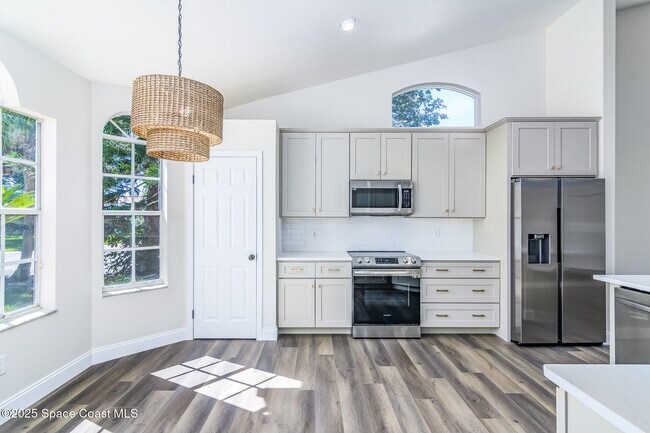 Building Photo - 480 Prestwick Ct