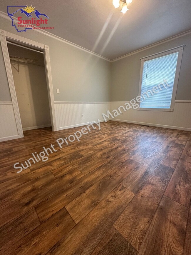 Building Photo - Charming Country Home with Bonus Room and ...