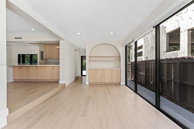 Building Photo - 4144 Alton Rd