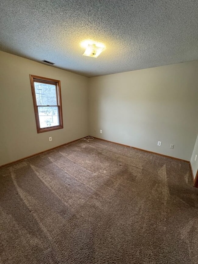 Building Photo - 6621 Wood Rim Run