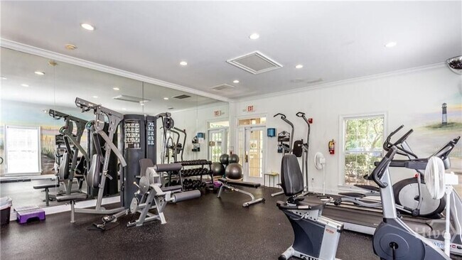 Building Photo - 5301 Walden Park Dr