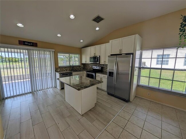 Building Photo - 13940 Corrine Key Pl