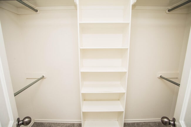 Building Photo - 3114 111th St