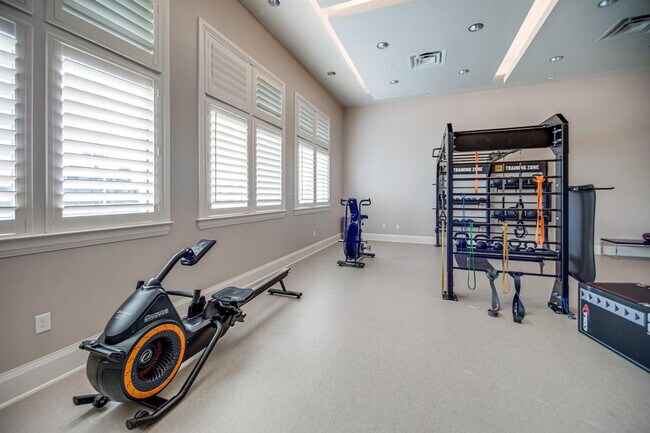 Building Photo - 11336 Canopy Loop