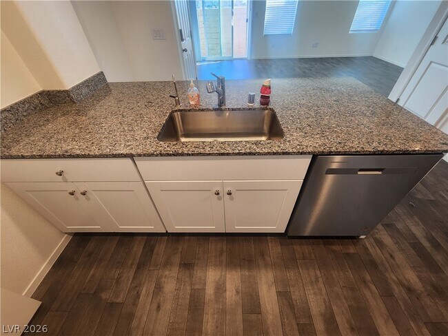 Building Photo - 7885 Sailor Sam Ave