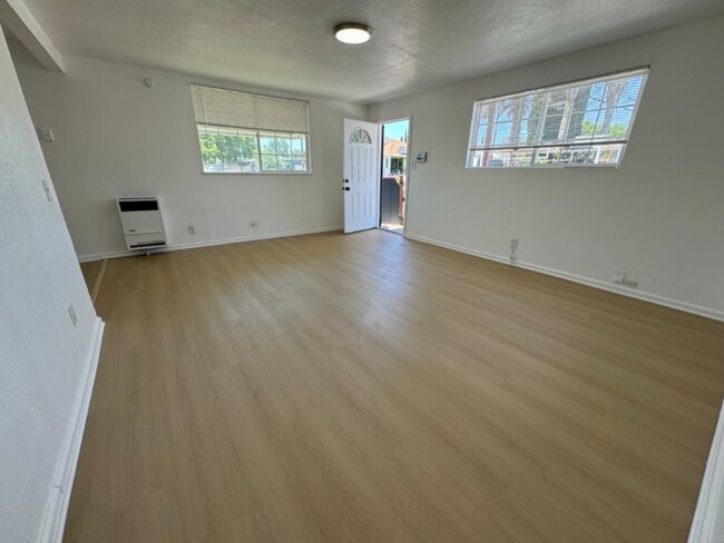 Building Photo - 639 Carpino Ave