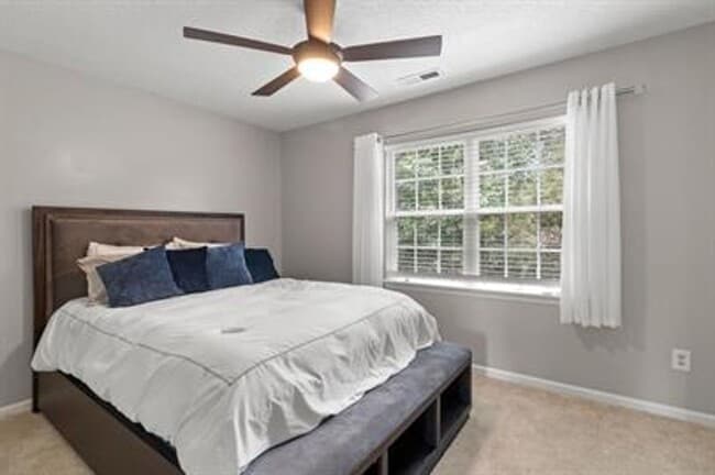 Building Photo - Marsh Oaks Townhome