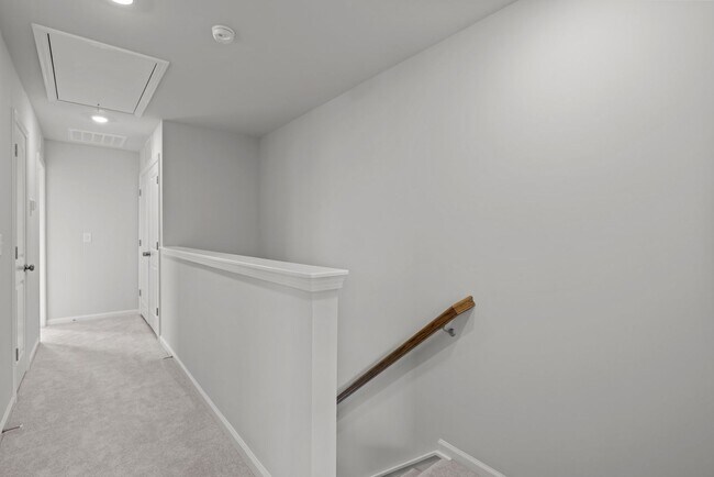 Building Photo - Gorgeous New Construction!  Updated Kitche...
