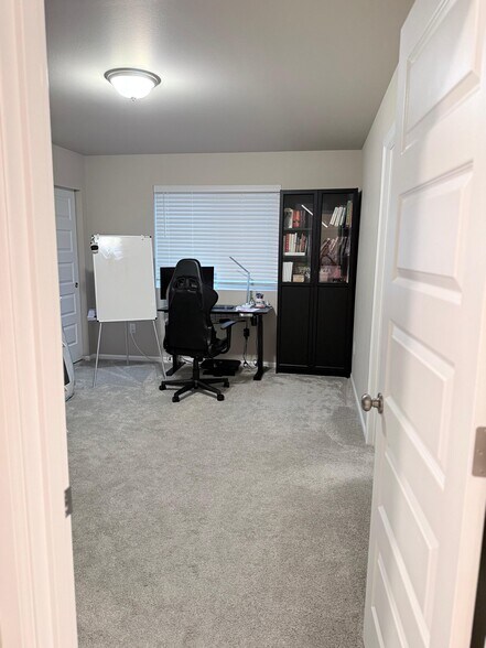 Building Photo - 7929 39th Pl NE