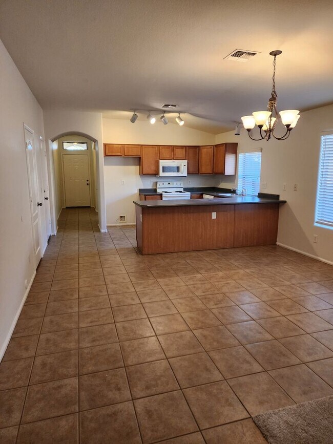 Building Photo - Spacious 3 bedroom in Rancho El Dorado Mar...