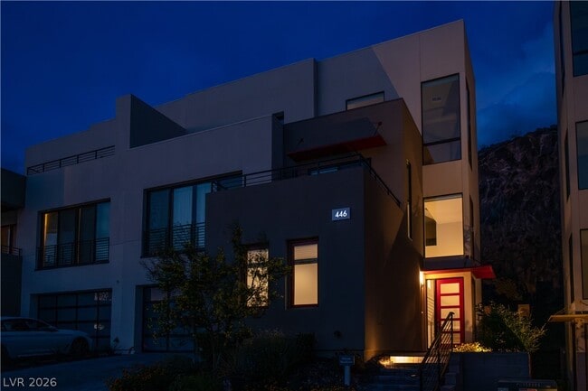 Building Photo - 446 Tranquil Peak Ct