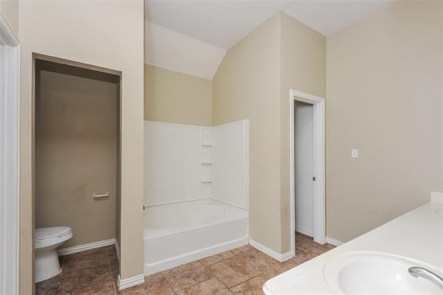 Building Photo - 120 Currie Ct