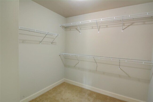 Building Photo - 3209 Ridge Towne Pl