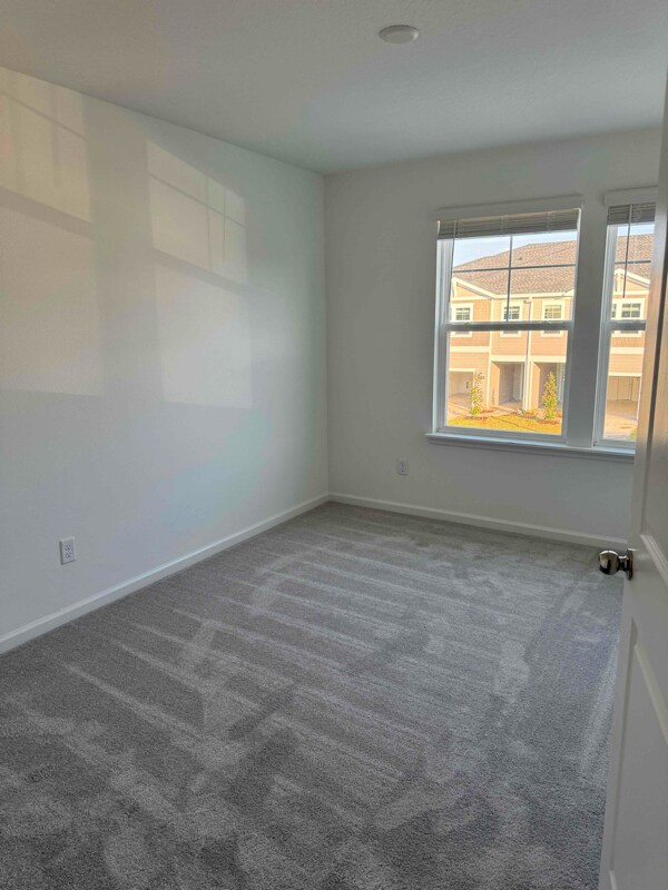 Building Photo - 3965 Field Daisy Pl