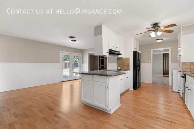 Building Photo - 1101 Rambler Dr