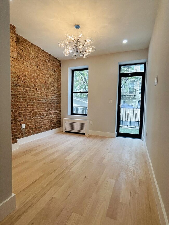 Building Photo - 1523 Greene Ave