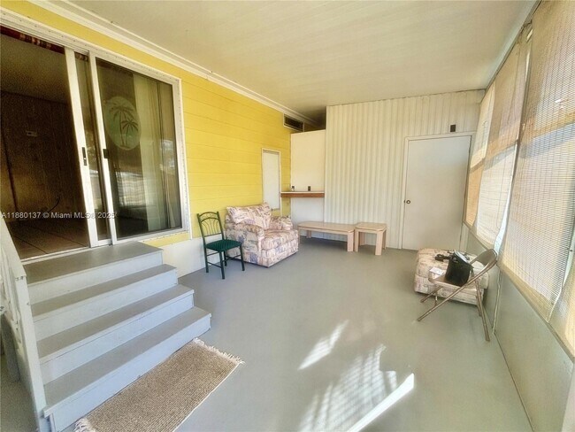 Building Photo - 3930 Country Pl