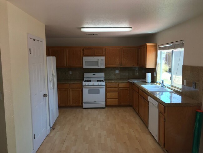 Building Photo - 3978 Seagull Ct