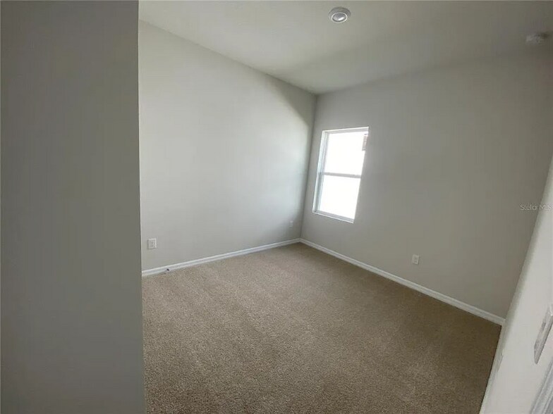 Building Photo - 5659 Del Coronado Dr