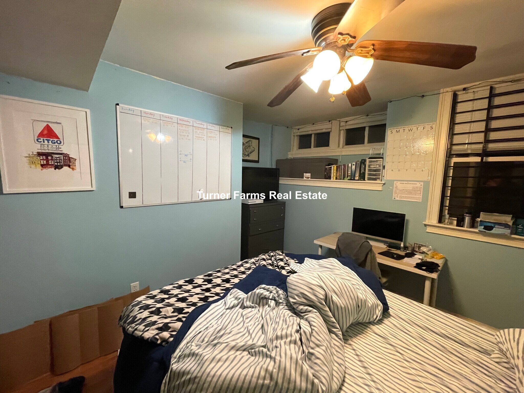 Building Photo - 731 Parker St