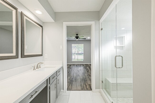 Building Photo - 20506 Park Pine Ln