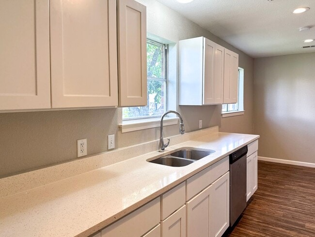 Building Photo - 52083 Finley Rd