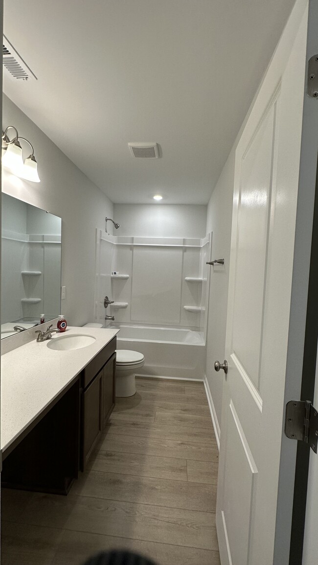 Building Photo - 730 Winged Seed Rd