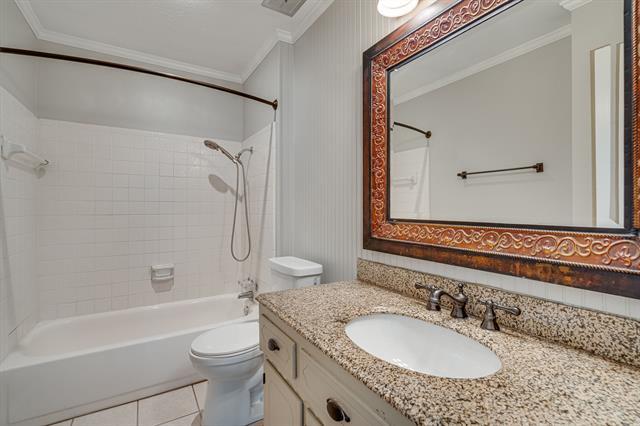 Building Photo - 420 Cambridge Dr