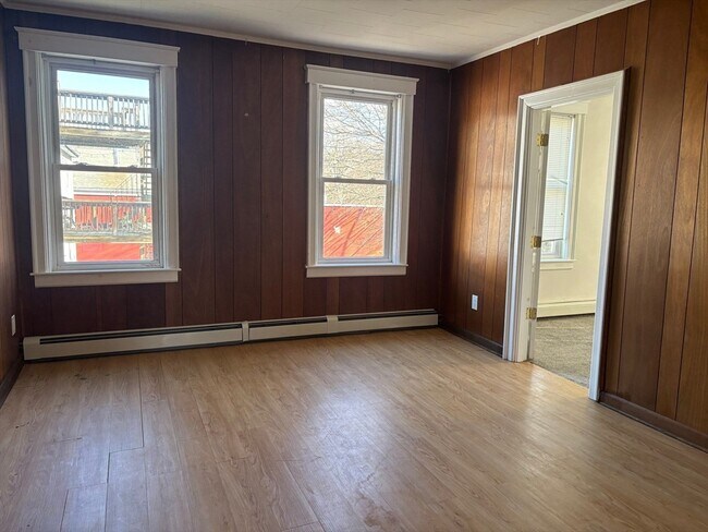 Building Photo - 292 Providence Rd