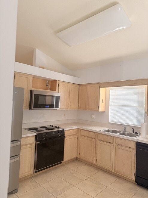Building Photo - 3624 Idle Hour Dr
